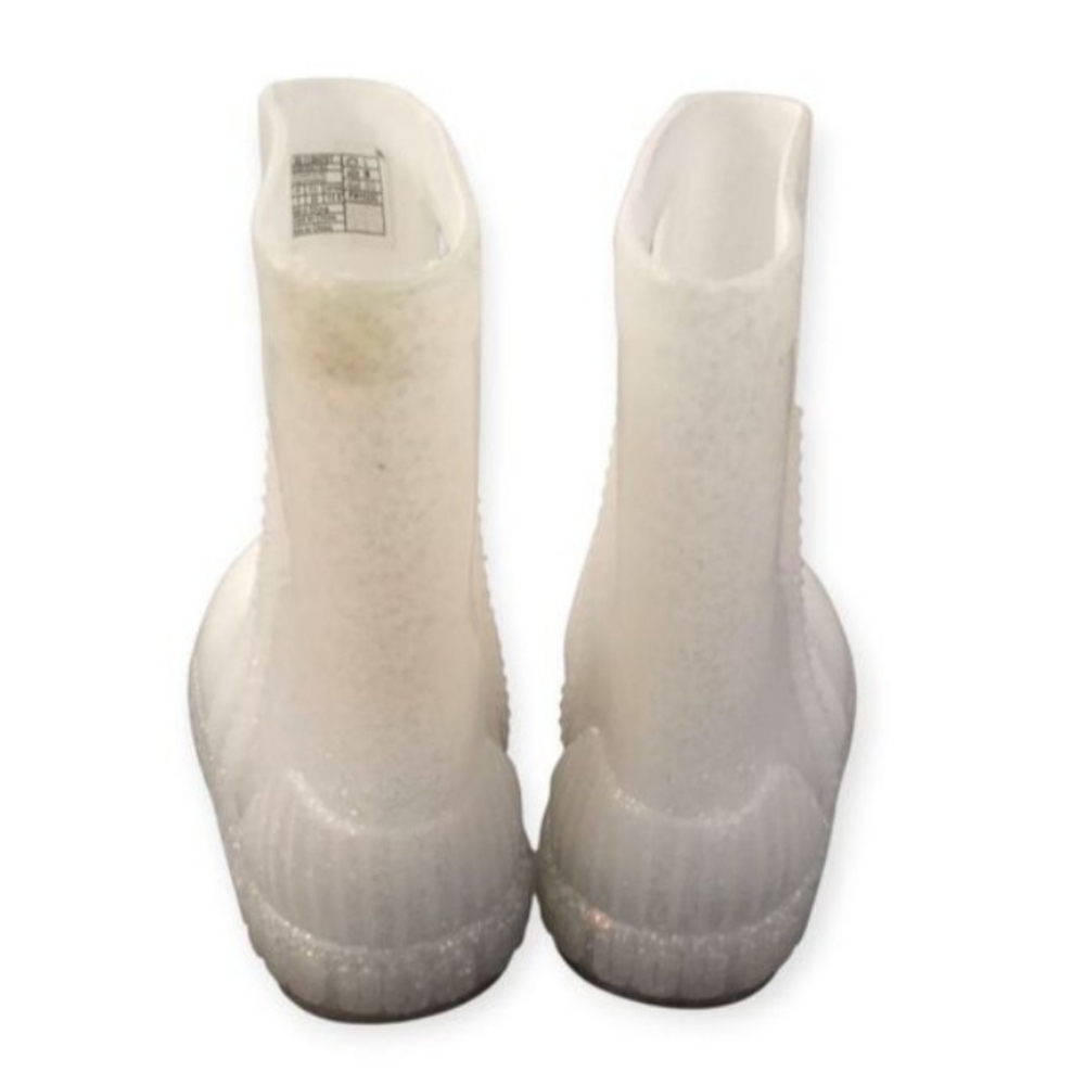 UGG Girls Glitter Boot Sz.6 EUC. - Picture 2 of 4